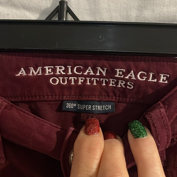 Burgundy/wine color, American Eagle 360 super stretch jegging. - Picture 4 of 5